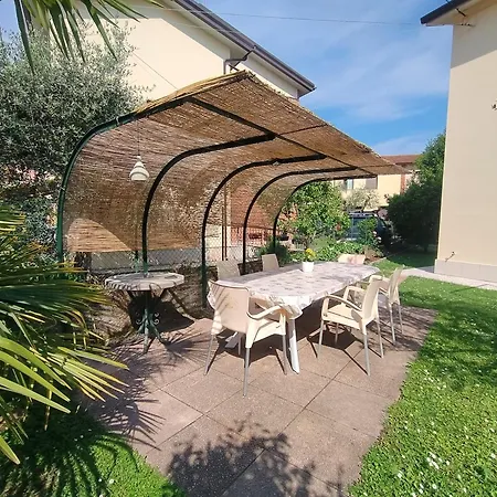 Casa Carlina Pet Friendly Ferienhaus Saló