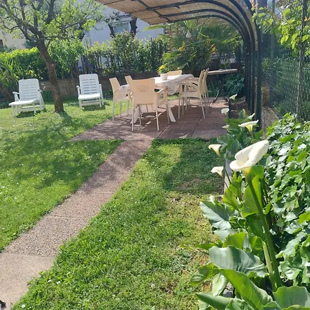Casa Carlina Pet Friendly Saló